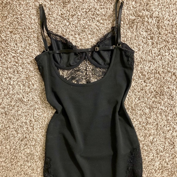 Dress - Picture 2 of 3